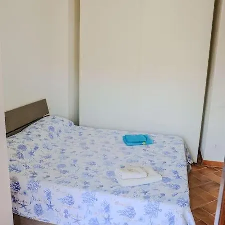 Adelaida House *